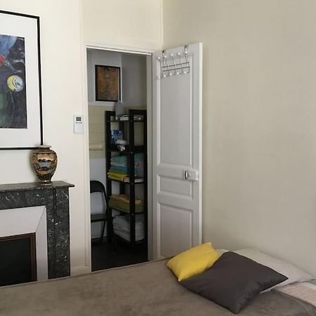 Grand Appartement Proche Cathedrale 4 Pers Reims Exterior foto