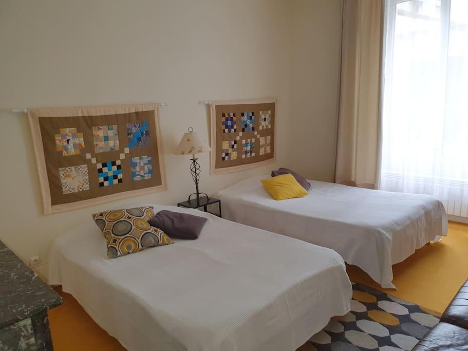 Grand Appartement Proche Cathedrale 4 Pers Reims Exterior foto